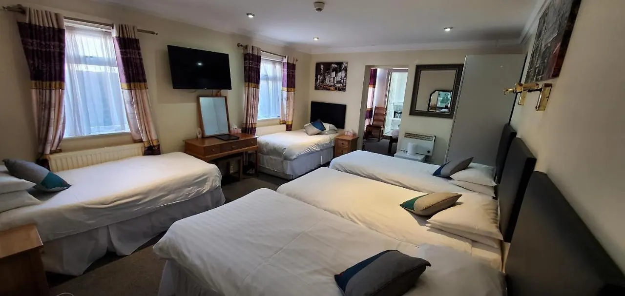 Diamonds Guest House York