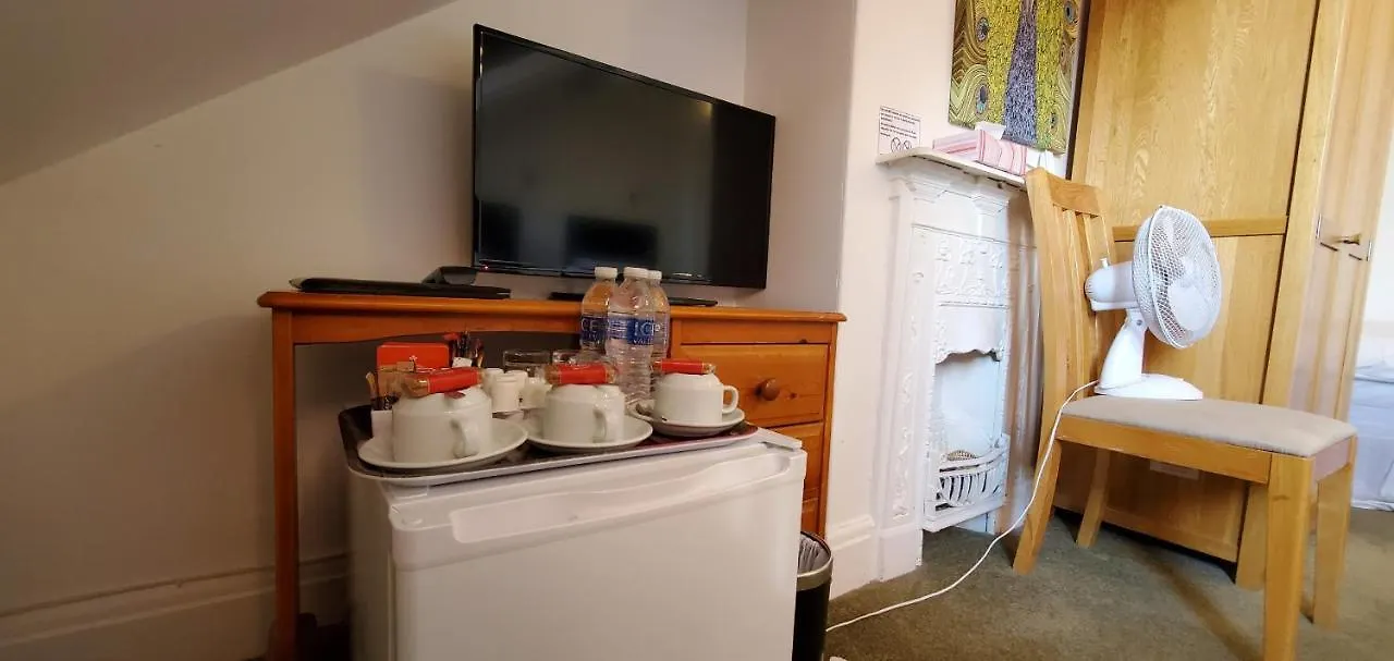 Diamonds Guest House York