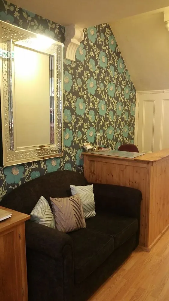Diamonds Guest House York
