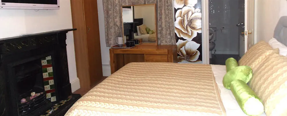 Diamonds Guest House York